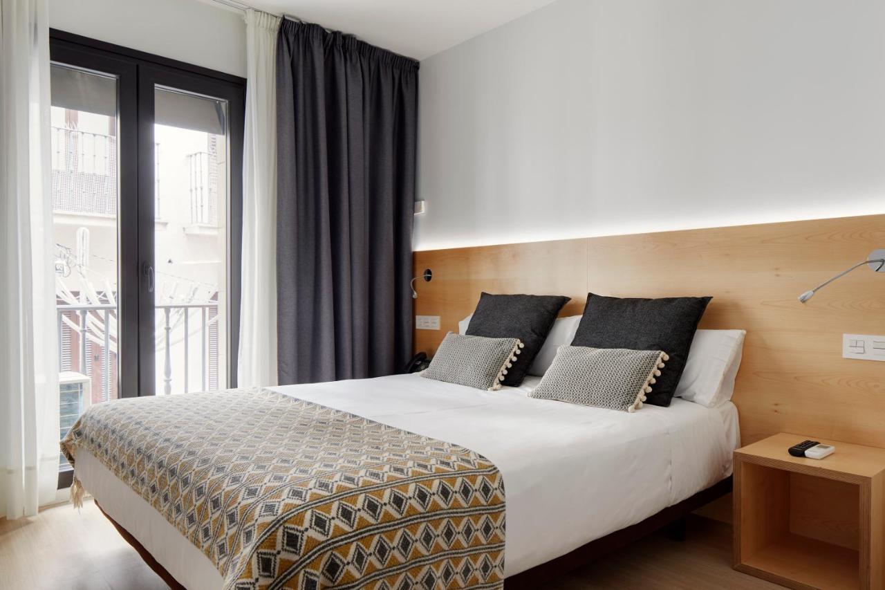 Hostal Arriazu Pamplona Luaran gambar