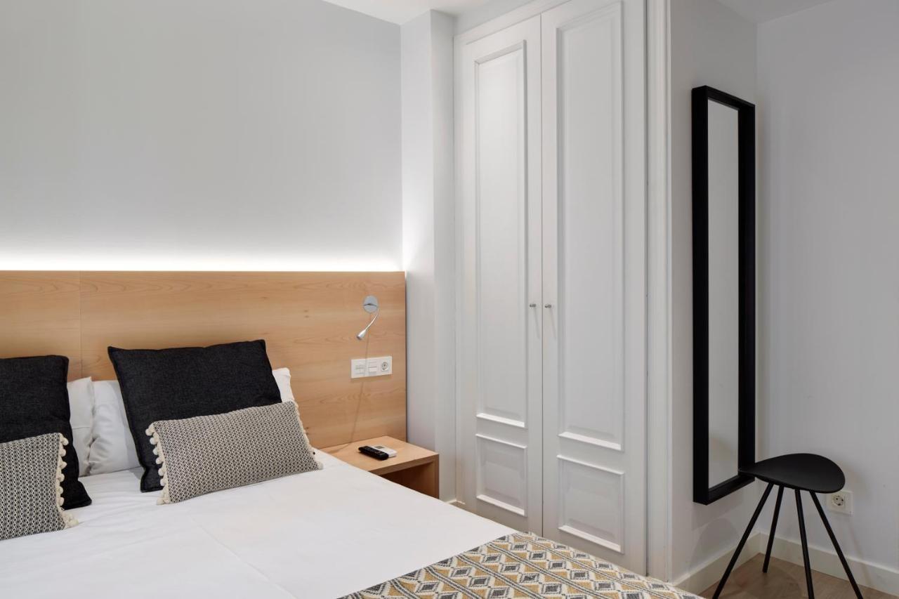 Hostal Arriazu Pamplona Luaran gambar