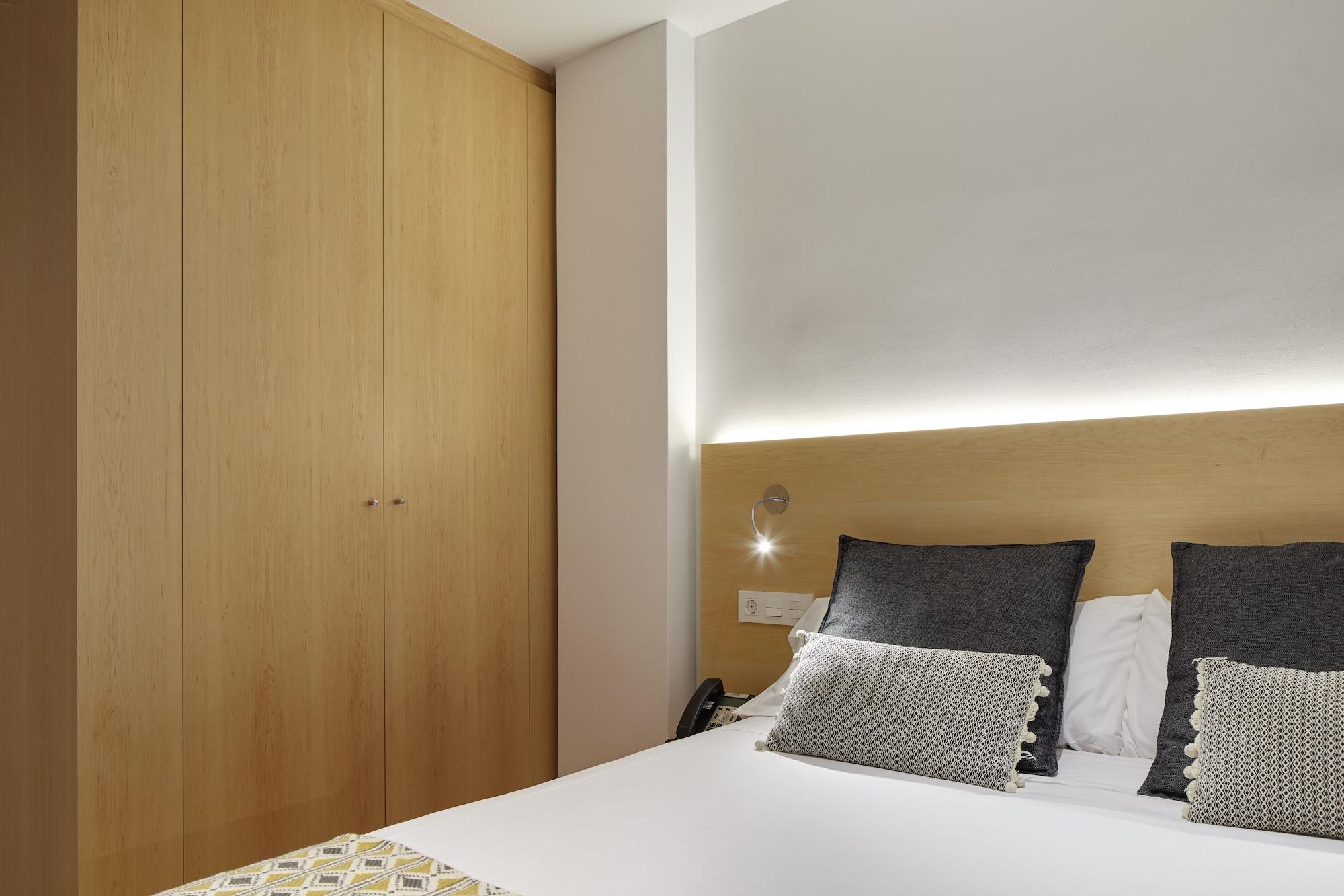 Hostal Arriazu Pamplona Luaran gambar