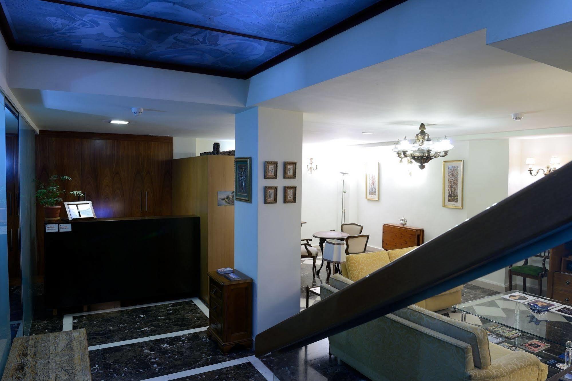 Hostal Arriazu Pamplona Luaran gambar